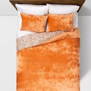 Reversible Velvet Leopard Print Duvet & Sham